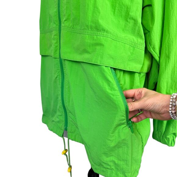 Eddie Bauer Vintage Bright Green Women's Long Length Nylon Zip Up Rain Jacket - Picture 7 of 15